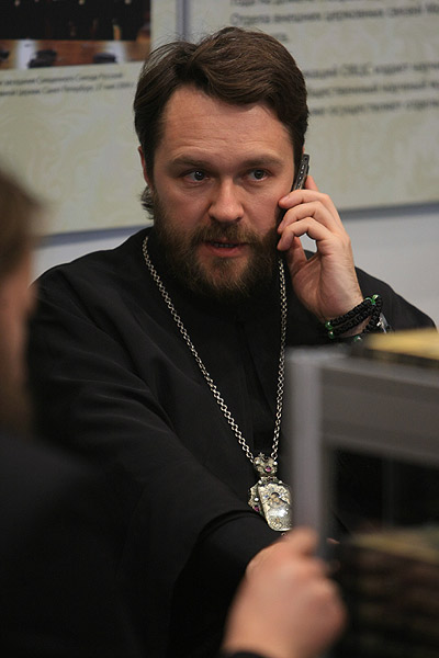 Архиепископ Иларион (Алфеев). Выставка 'Православная Русь – 2009', Москва, Манеж